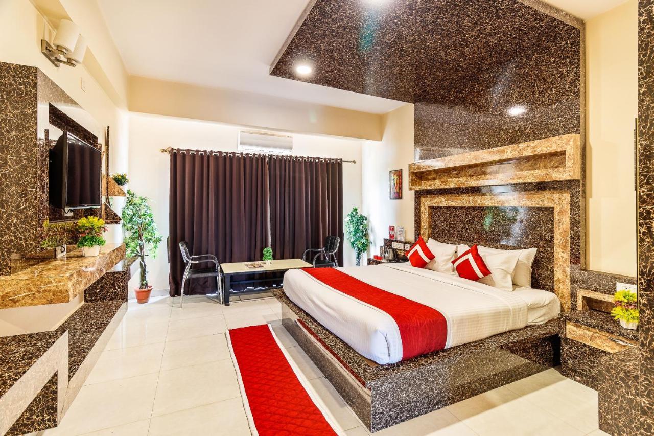 Octave Nest Inn Бангалор Экстерьер фото